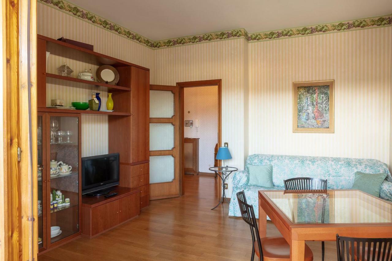 Appartamento Tina Lido di Camaiore Eksteriør billede